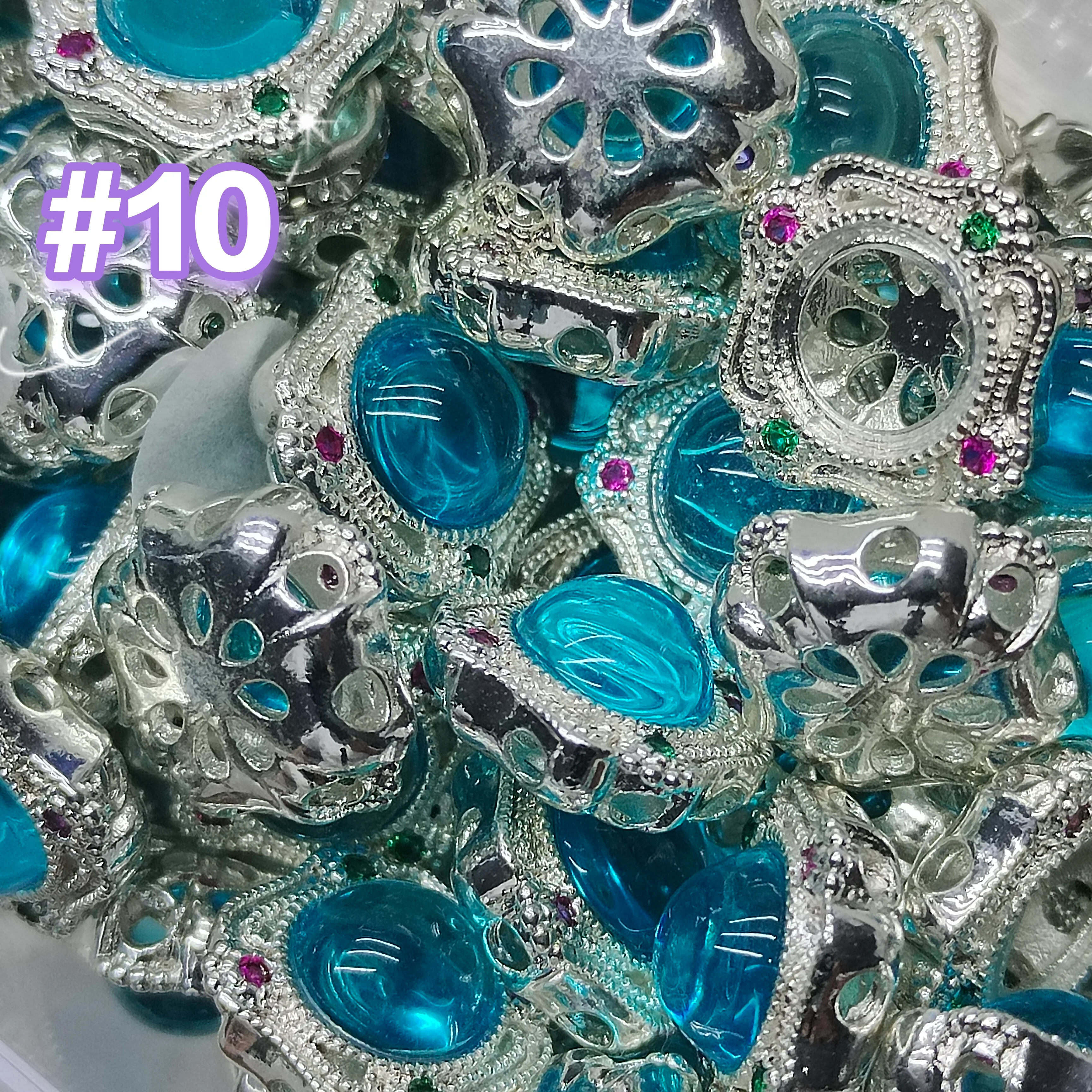 Thumbnail 10